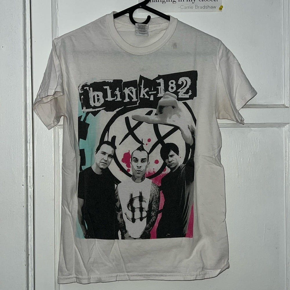 Blink 182 Short Sleeve Shirt Small